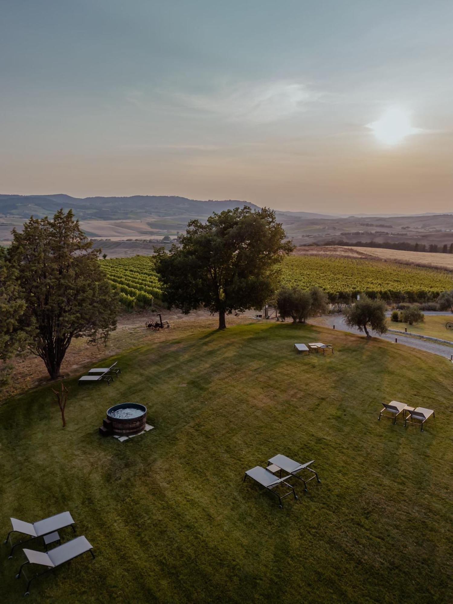Sce Quiric Villa San Quirico dʼOrcia Exterior foto